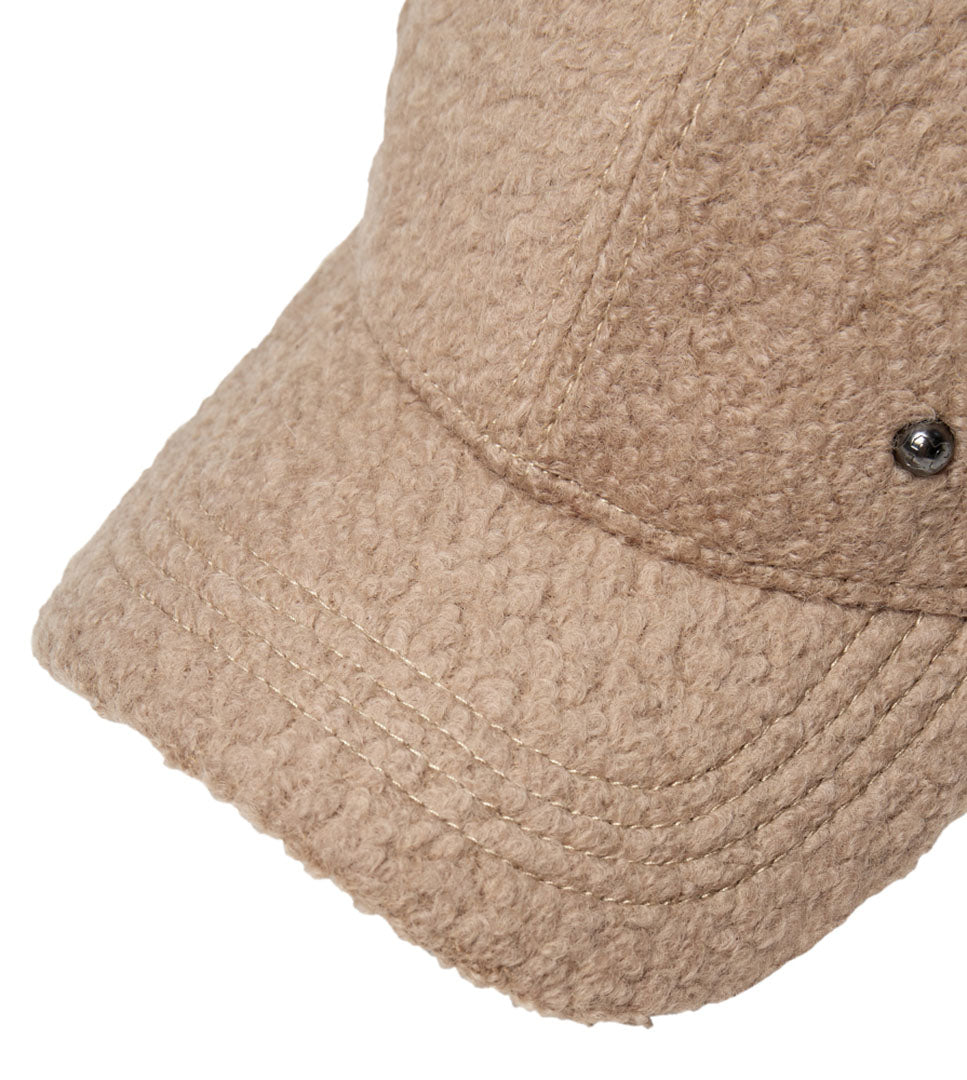 Co Couture FluffyCC pet walnoot detail cap