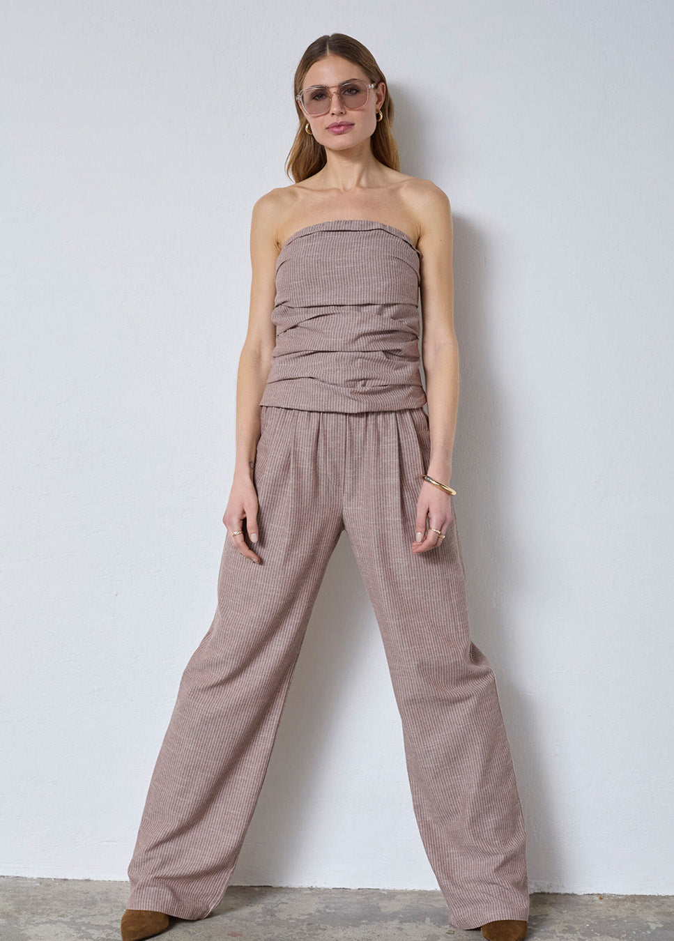 Co Couture JihoCC Stripe LL Pant bruin voorkant van model met bijpassende top