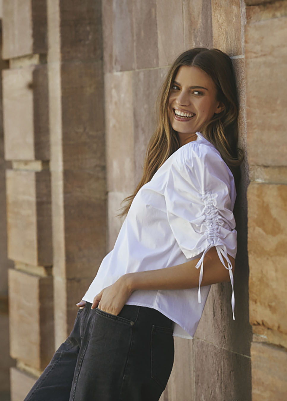 Co Couture SifCC Eyelet WIde LL jeans zwart zijkant model witte blouse