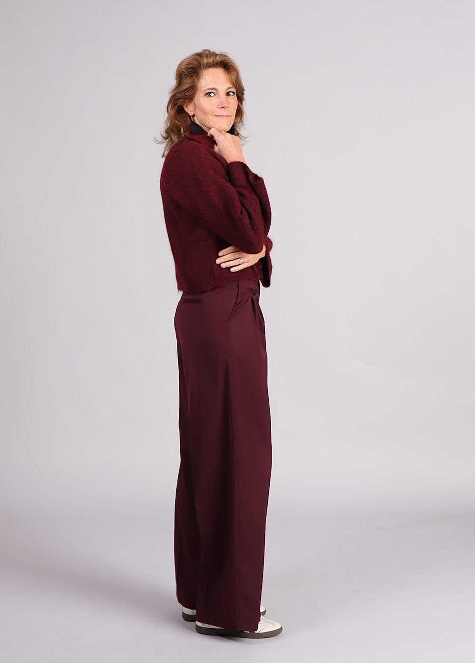 FRNCH Hibiscus wide-leg pantalon bordeaux rood met bordeaux rood vest