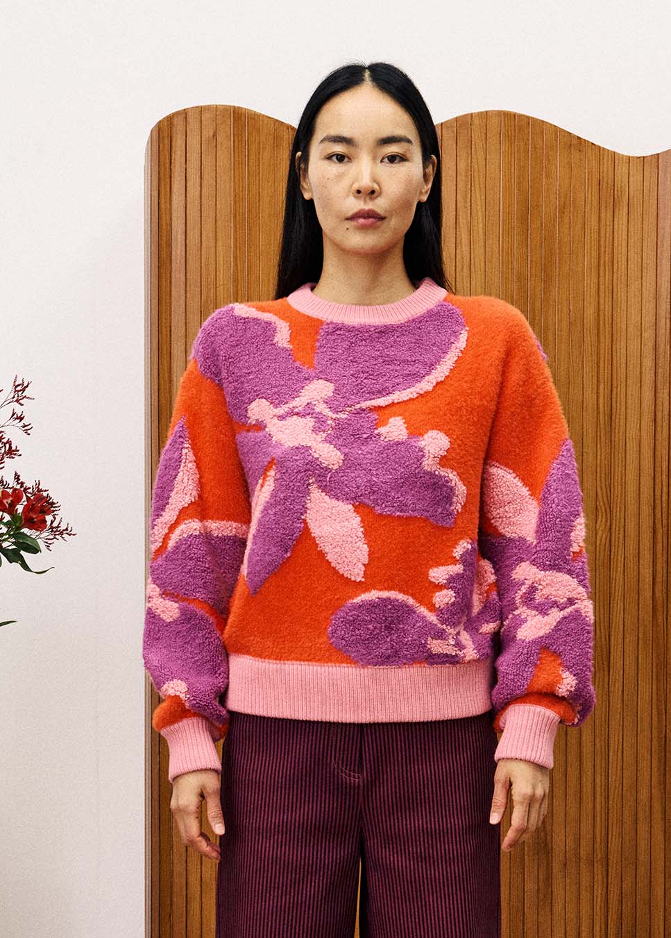 FRNCH CHM25771 trui bloemen print gebreid oranje voorkant model