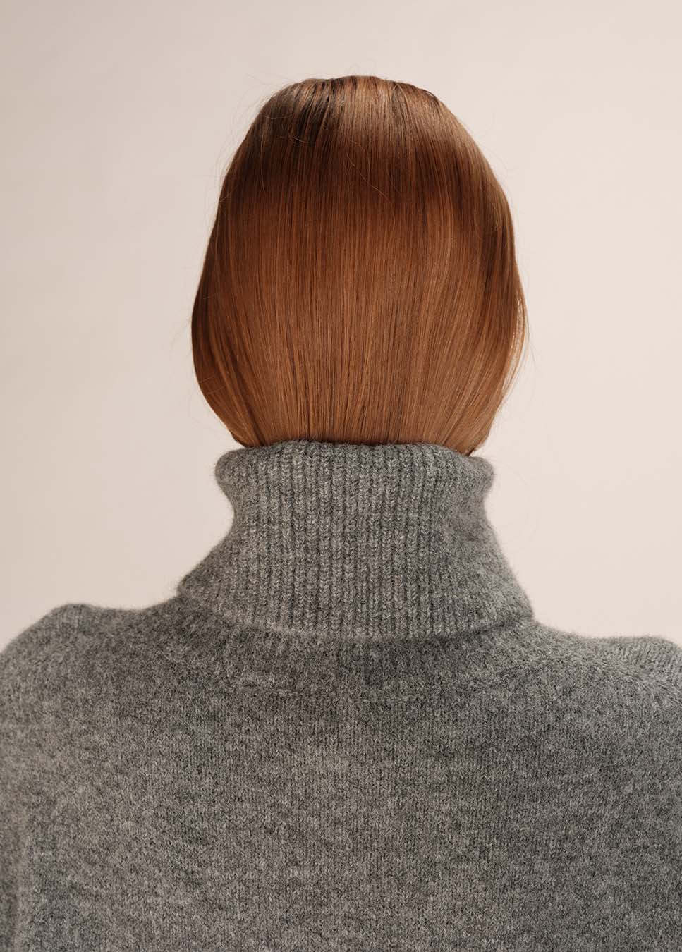 Grace & Mila Taxi coltrui gebreid wol oversized grijs detail trui achterkant