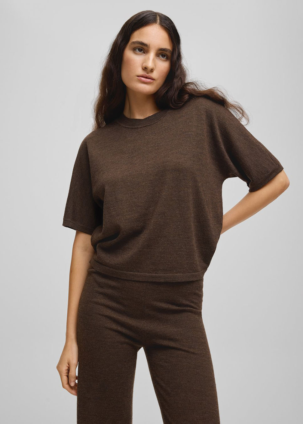 MSCH Copenhagen MSCHNema Avalina 2/4 Pullover bruin voorkant model met bruine broek