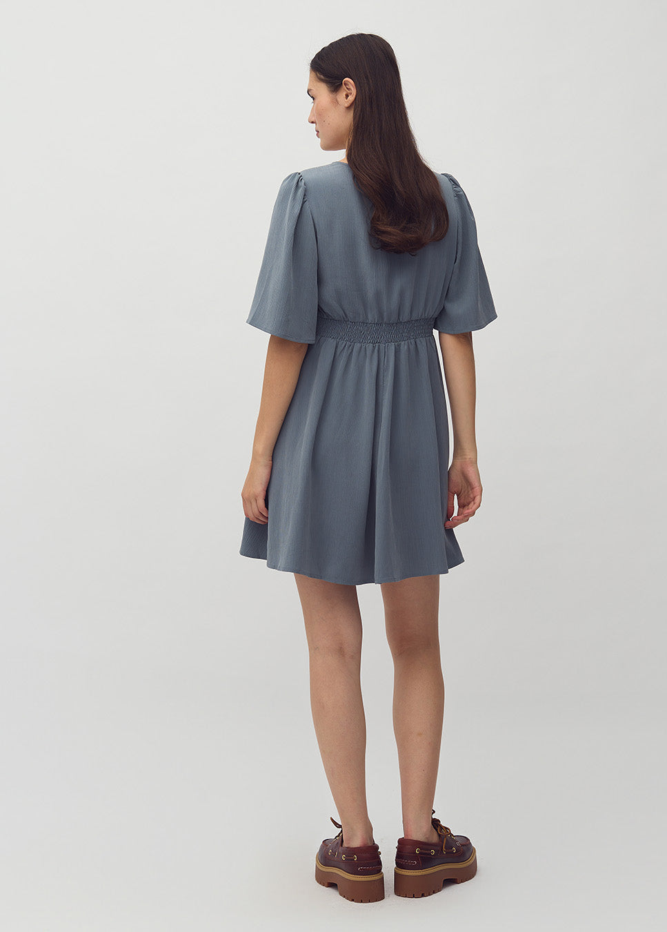 mbyM Melika-M jurk midi-jurk grijs blauw achterkant model