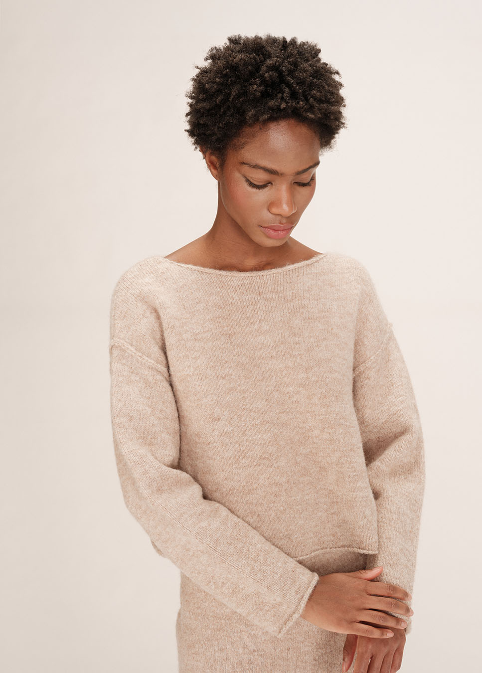 Grace & Mila Tamino trui wol beige voorkant model