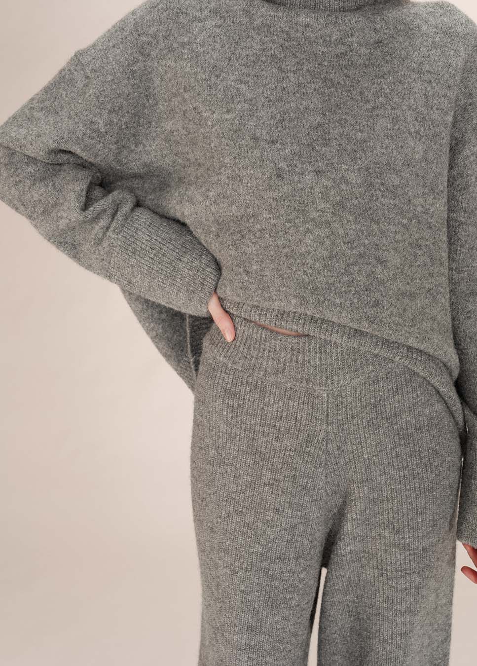 Grace & Mila Taxton broek gebreid wol grijs voorkant detail