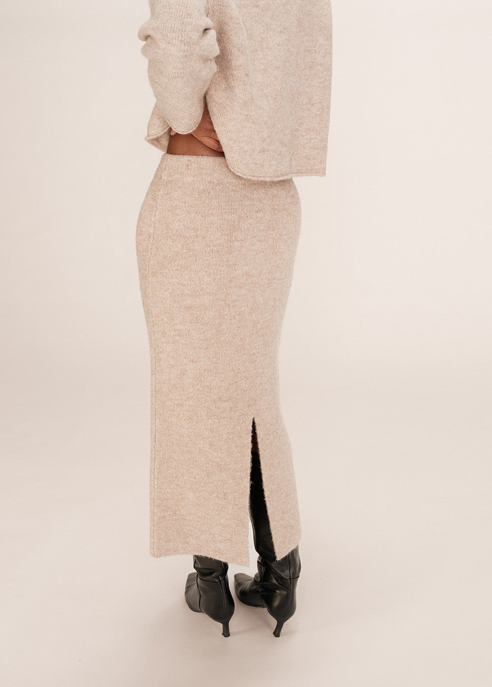 Grace & Mila Toundra midi-rok gebreid wol beige achterkant model 