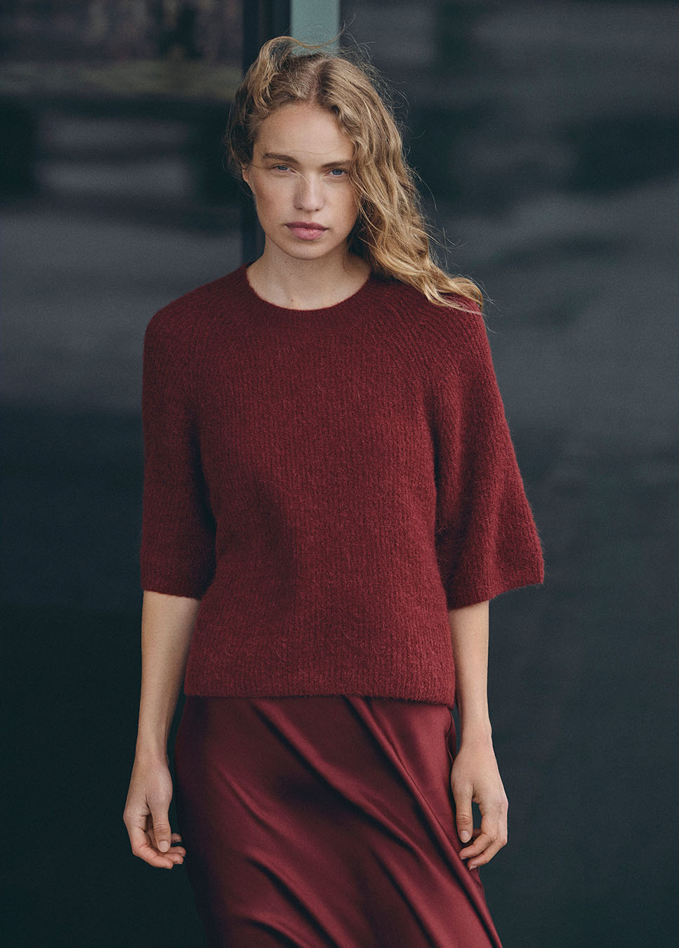 MSCH Copenhagen MSCHMilania Hope 2/4 Pullover rood voorkant model met rode rok